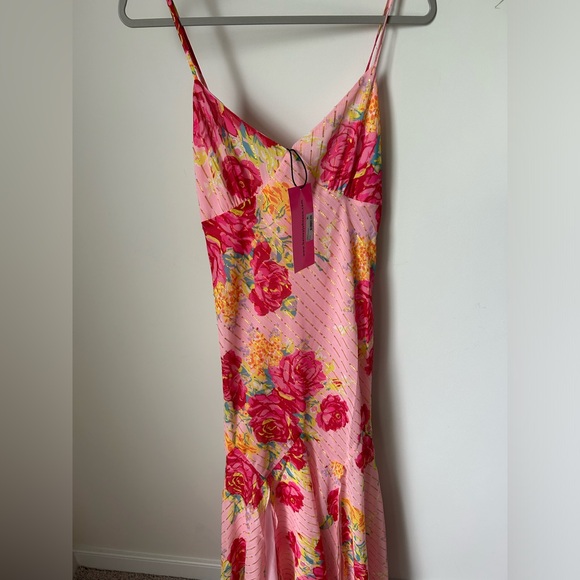 Betsy Johnson Almond Blossom Flowy Maxi Dress - Picture 5 of 8